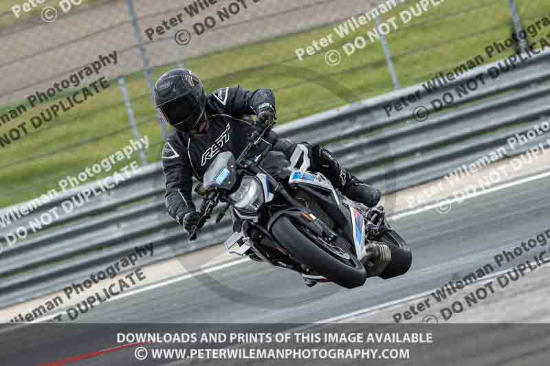 cadwell no limits trackday;cadwell park;cadwell park photographs;cadwell trackday photographs;enduro digital images;event digital images;eventdigitalimages;navarra;no limits trackdays;peter wileman photography;racing digital images;trackday digital images;trackday photos